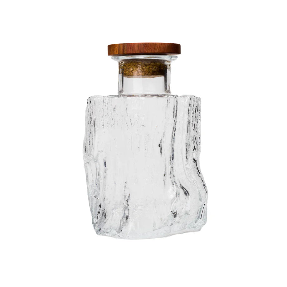 Cerne Carafe